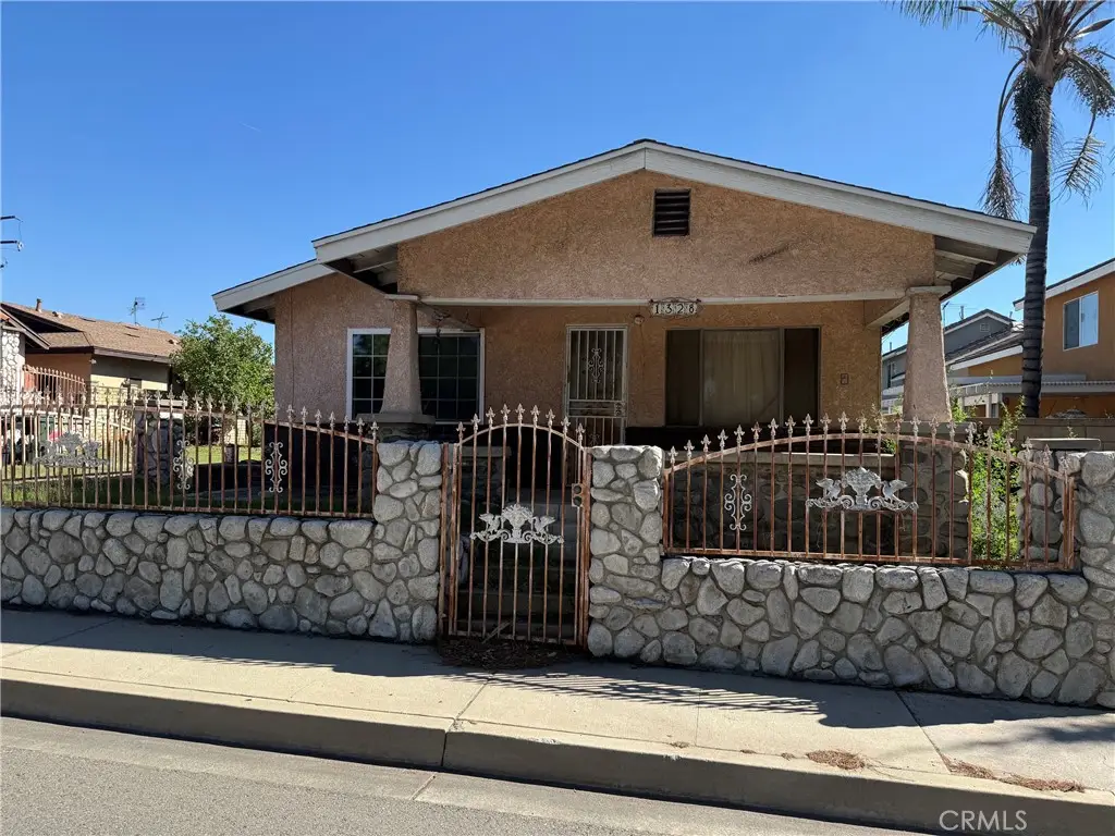 1328 N Campus Avenue, Upland, CA 91786 - #1