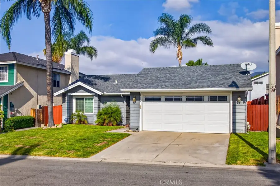 28618 Greenville, Highland, CA 92346 - #3