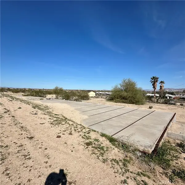 6136 Adobe Road, 29 Palms, CA 92277