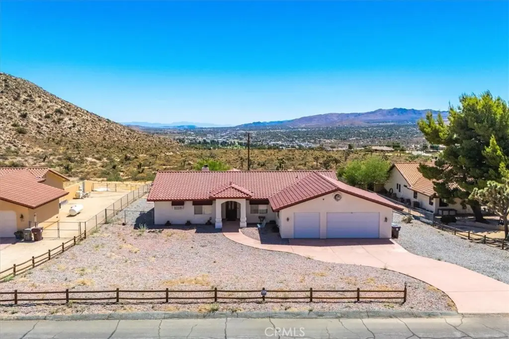 7495 Canyon Drive, Yucca Valley, CA 92284 - Image #1