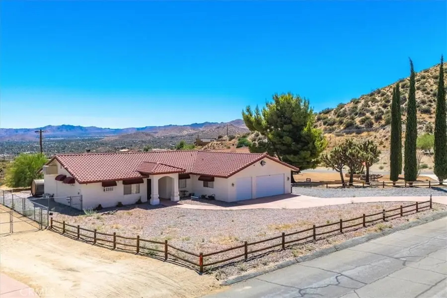 7495 Canyon Drive, Yucca Valley, CA 92284 - Image #2