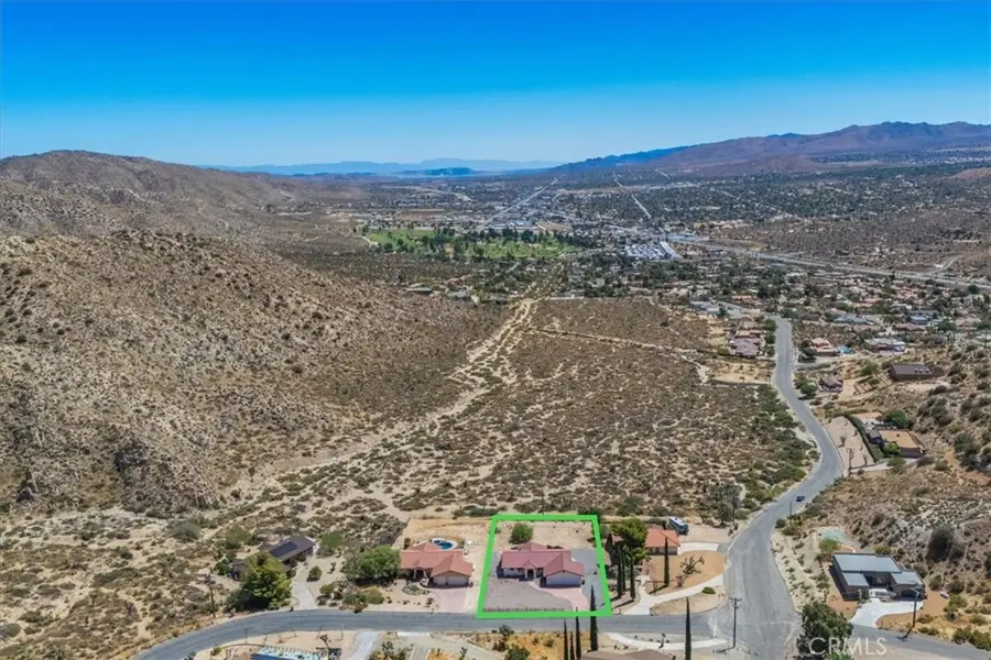 7495 Canyon Drive, Yucca Valley, CA 92284 - Image #3