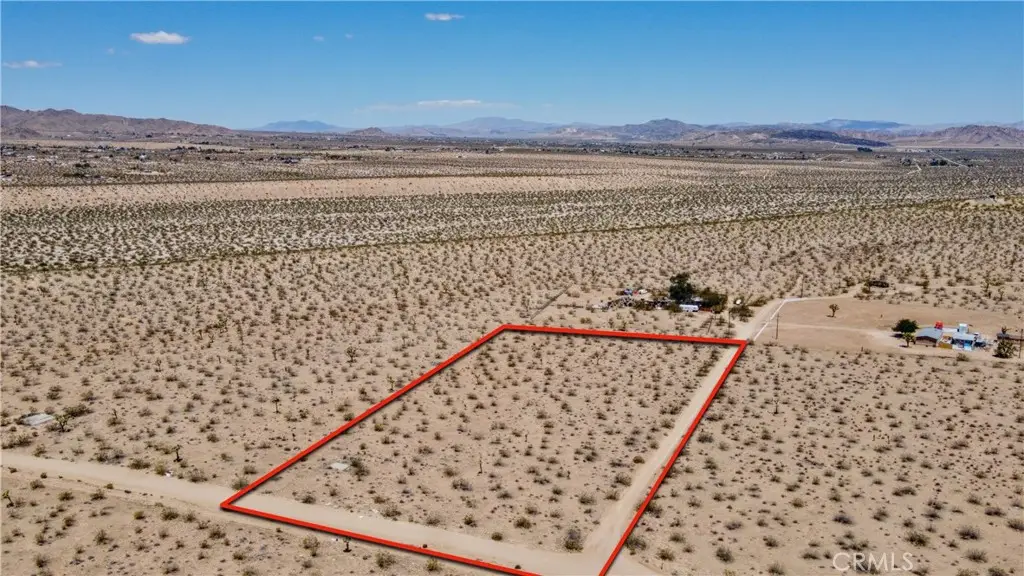 888 Lucky Lane, Landers, CA 92285 - Image #1