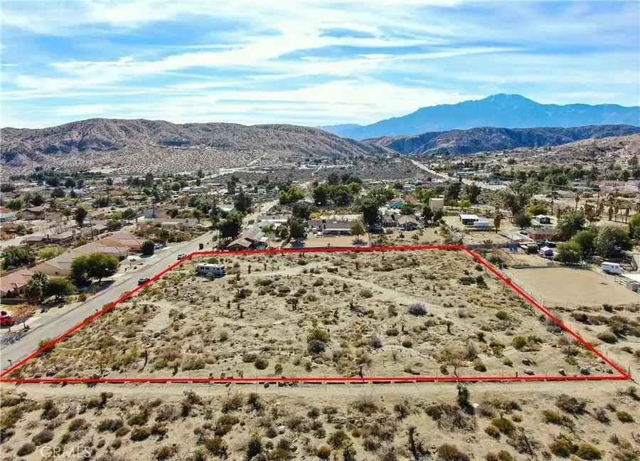 11040 Mescalero Avenue, Morongo Valley, CA 92256 - Image #2