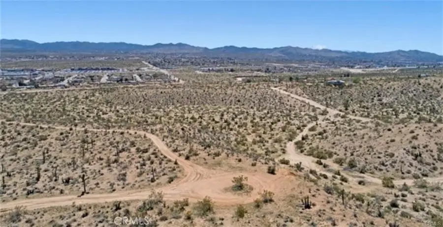 1 Avalon Avenue, Yucca Valley, CA 92284 - #3