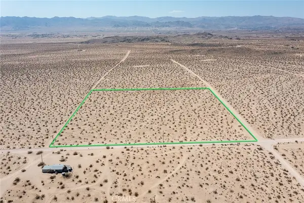 2549 Delaware Avenue, Joshua Tree, CA 92252