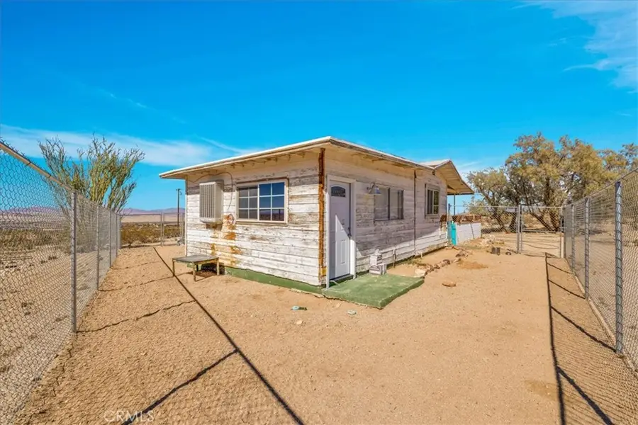 8138 Utah Trail, Twentynine Palms Yucca Valley, CA 92277 - #3