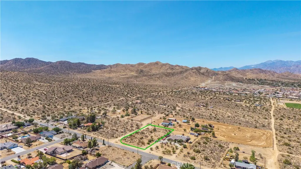 8804 Warren Vista Avenue, Yucca Valley, CA 92284 - Image #1