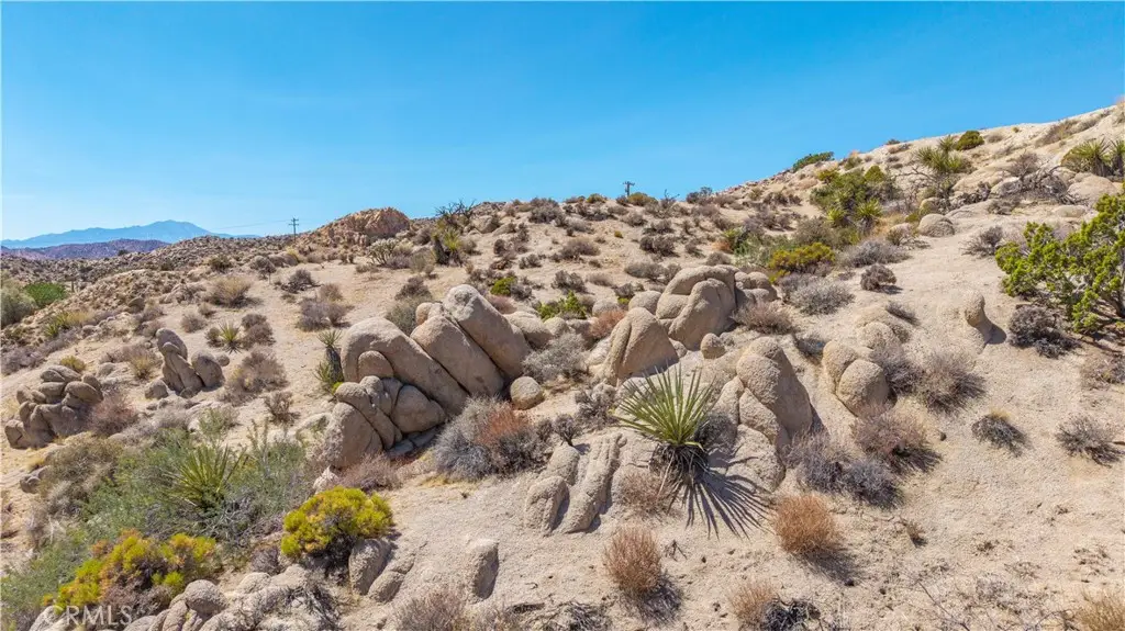 56643 Plaza Del Amigo, Yucca Valley, CA 92284 - #1