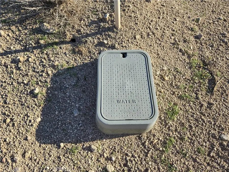 5440 Shoshone Valley Road, Twentynine Palms, CA 92277 - Image #3