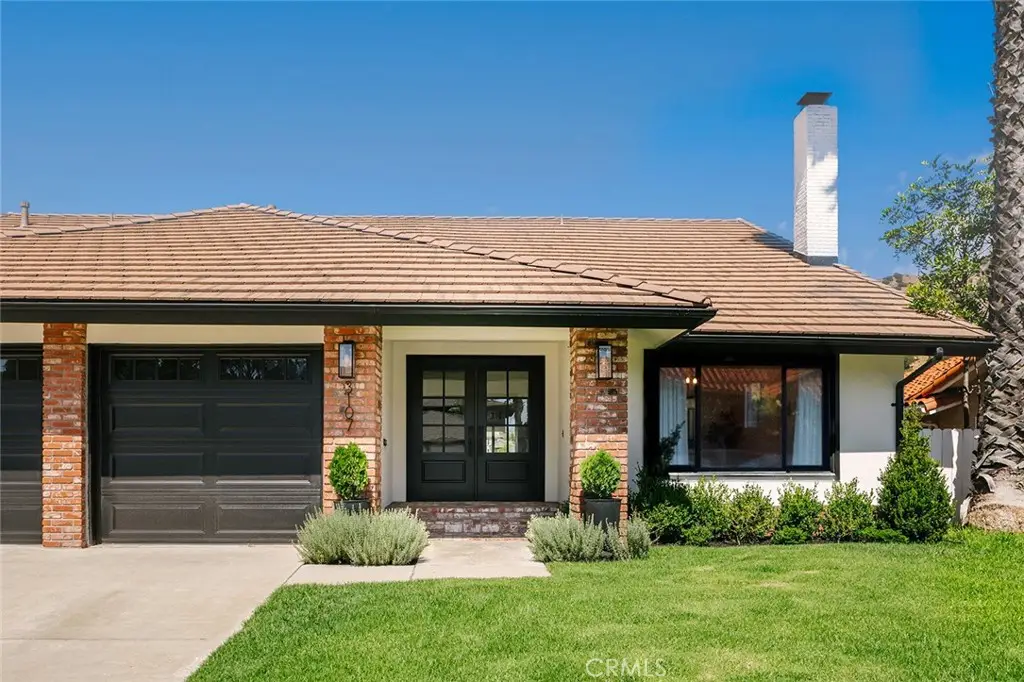 3107 Highland View Drive, Burbank, CA 91504 - Image #1