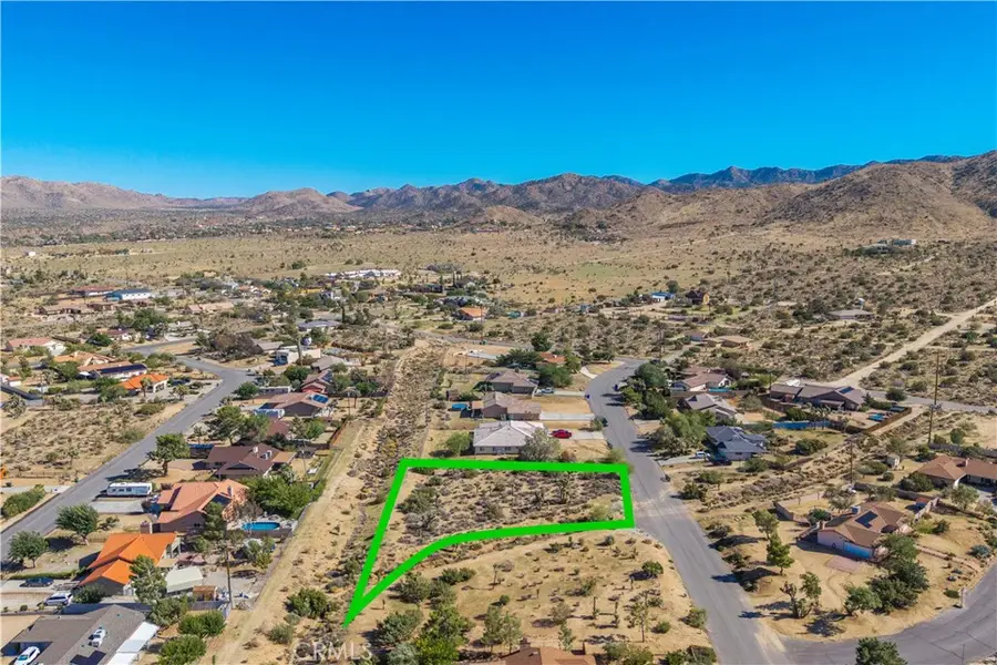 17 San Diego, Yucca Valley, CA 92284 - #2