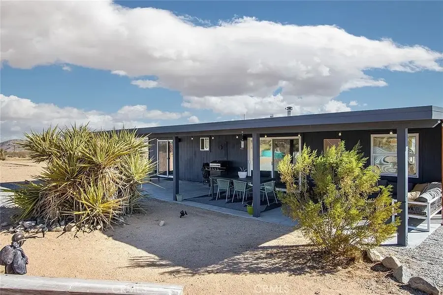 1856 Cambria, Landers, CA 92285 - #2