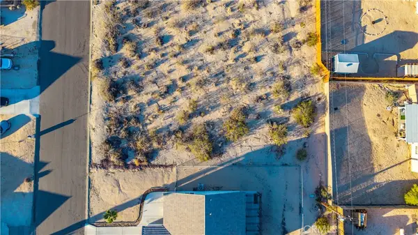 6859 Pine Springs Avenue, 29 Palms, CA 92277