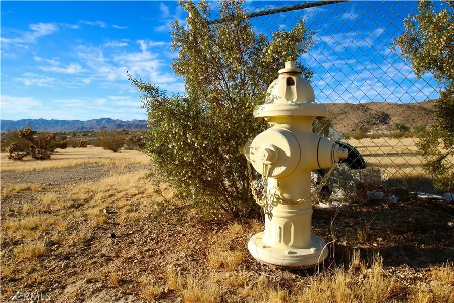 61769 Cowan Lane, Joshua Tree, CA 92252 - Image #2