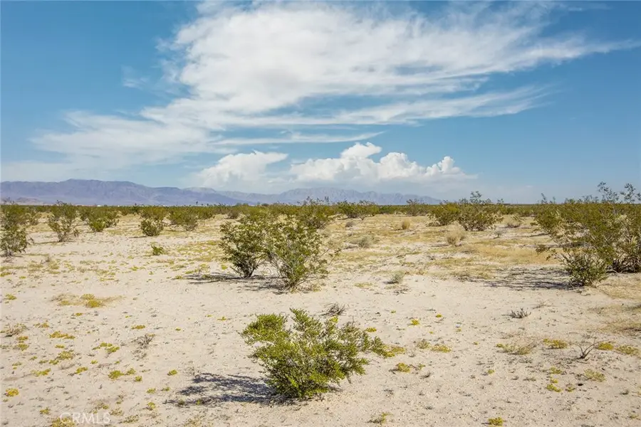 3333 El Passeo, Twentynine Palms, CA 92277 - #2