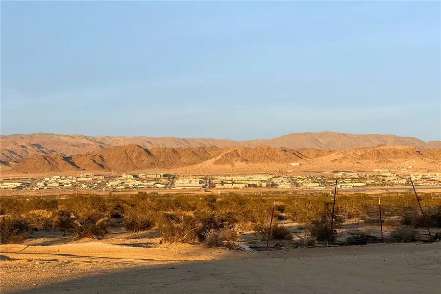 70626 Sunny Sands, Twentynine Palms Yucca Valley, CA 92277 - Image #2