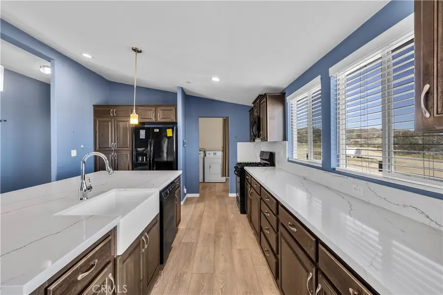 55925 Vallihi Drive, Landers, CA 92285 - Image #3