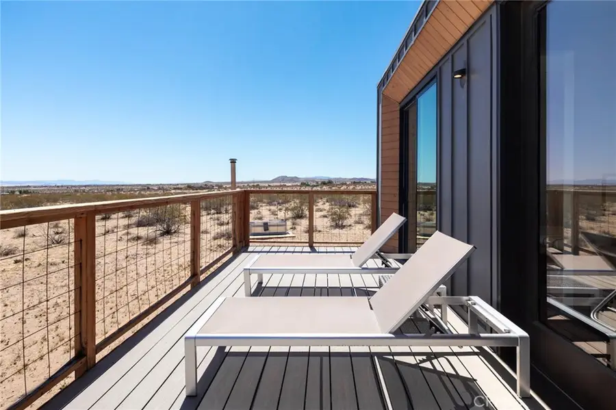 1375 Fortuna Avenue, Landers, CA 92285 - #2