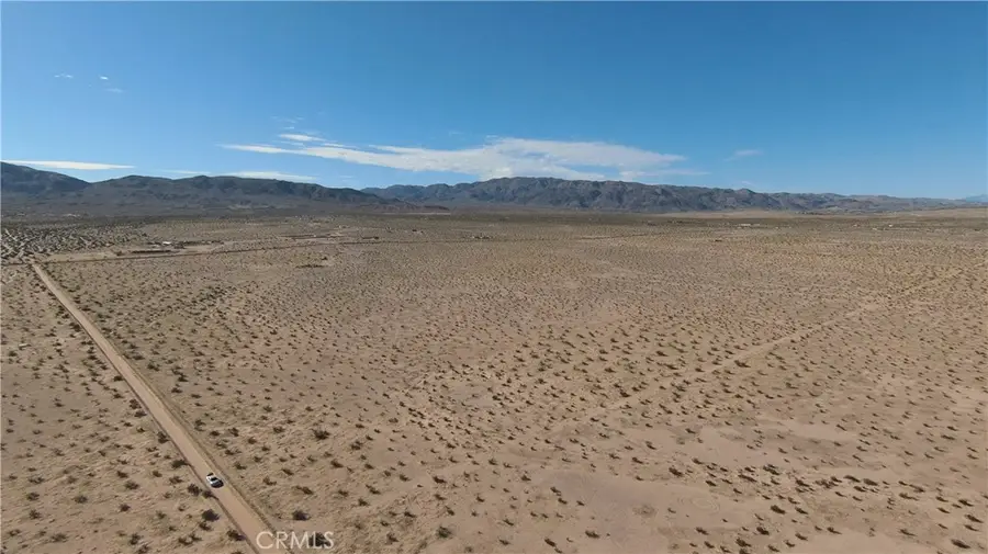 5422 Pinto Mountain Road, Twentynine Palms Yucca Valley, CA 92277 - Image #2