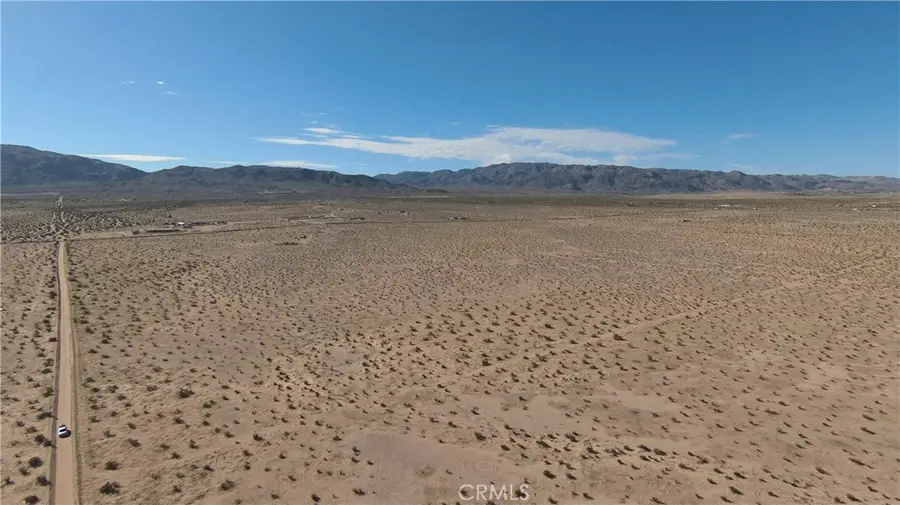 5422 Pinto Mountain Road, Twentynine Palms Yucca Valley, CA 92277 - Image #3