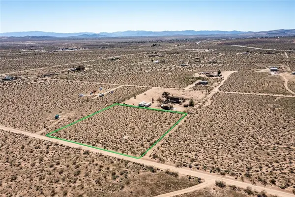 55875 Desideria Drive, Landers, CA 92285