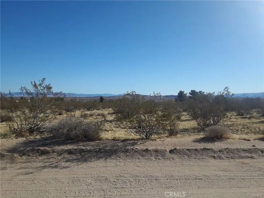 345 Deer Trail, Yucca Valley, CA 92284 - #2
