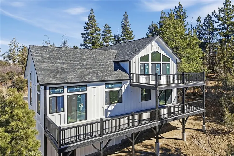445 Woodcreek, Big Bear City, CA 92314 - Image #2