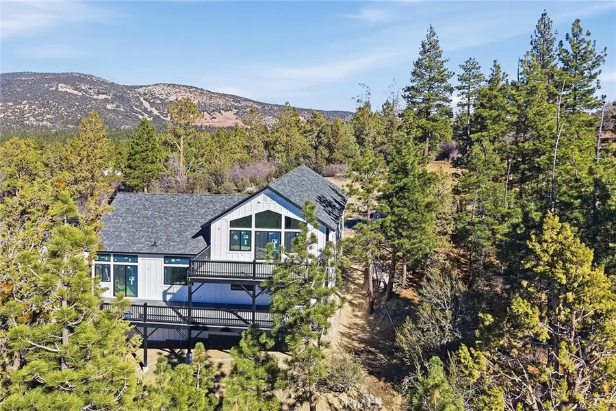 445 Woodcreek, Big Bear City, CA 92314 - Image #3