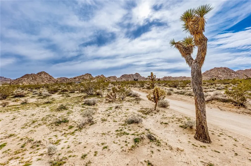 130 Rd Hollinger, Joshua Tree, CA 92252 - Image #1