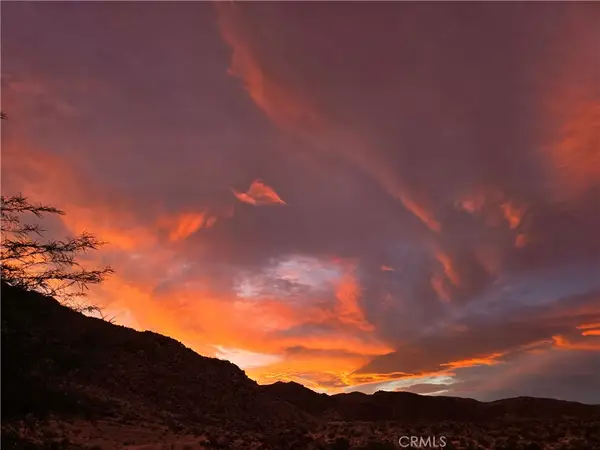 82302 Raymond, 29 Palms, CA 92277