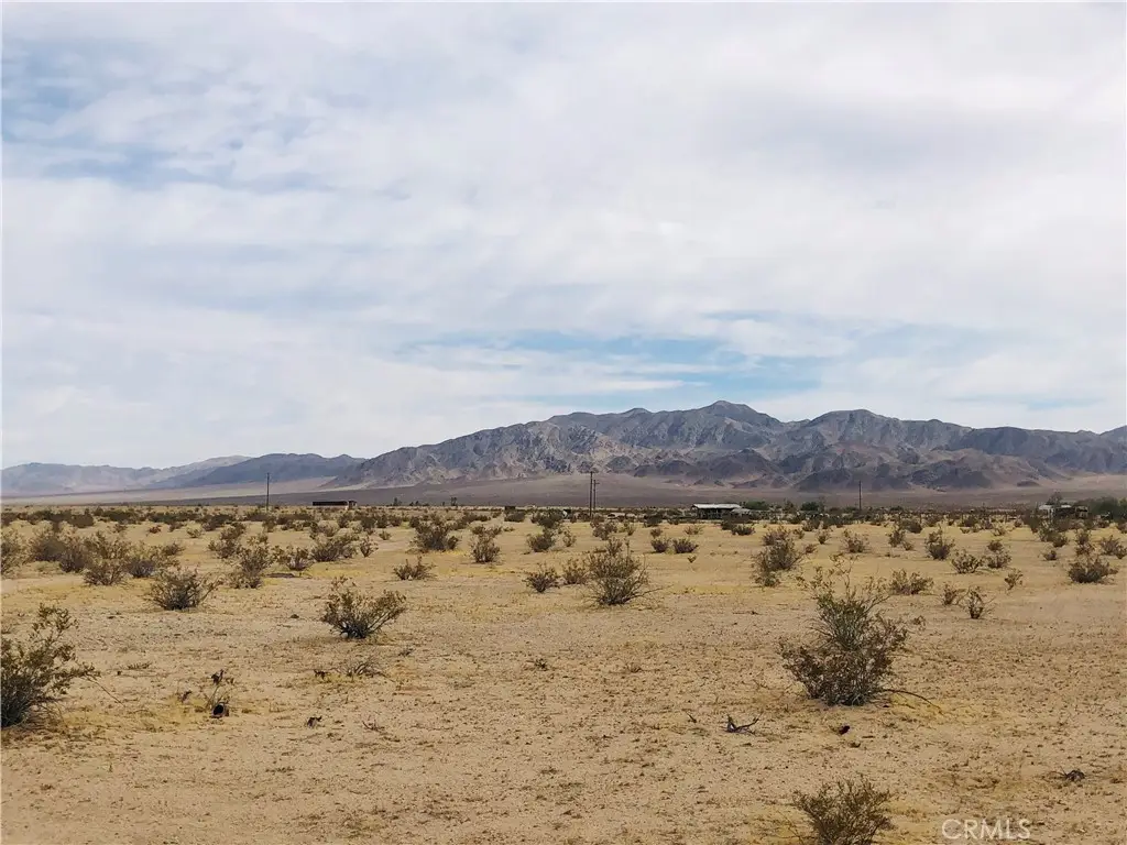 5 Diamond Bar, Twentynine Palms Yucca Valley, CA 92277 - #1