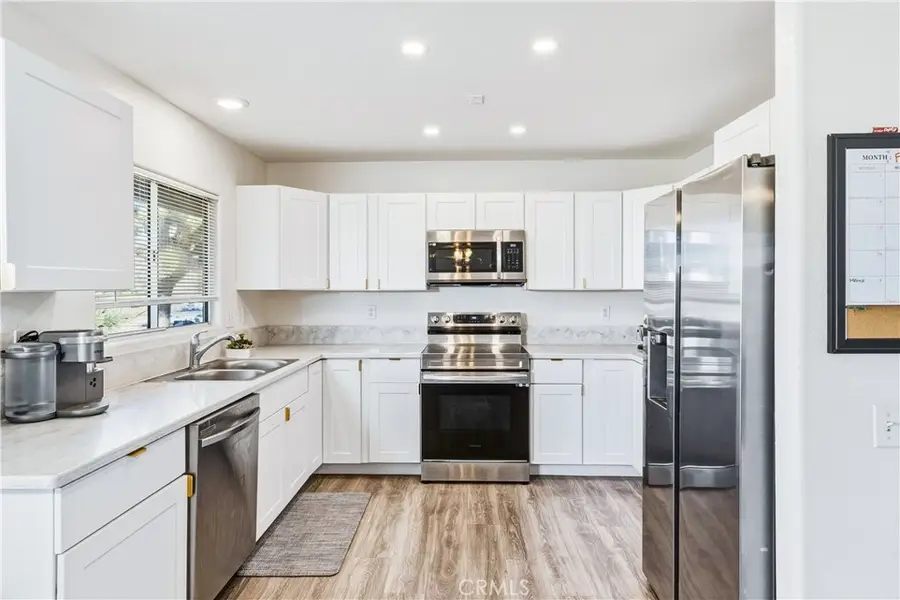 57826 Joshua, Yucca Valley, CA 92284 - #2