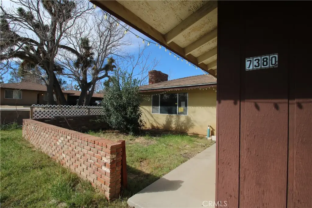 7380 Dumosa, Yucca Valley, CA 92284 - #1