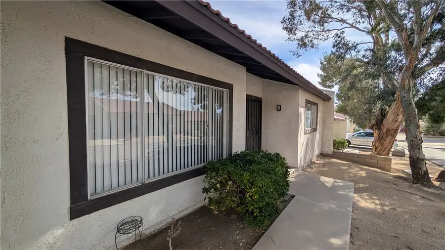 56280 Unit 6 Buena Vista Drive, Yucca Valley, CA 92284 - #2