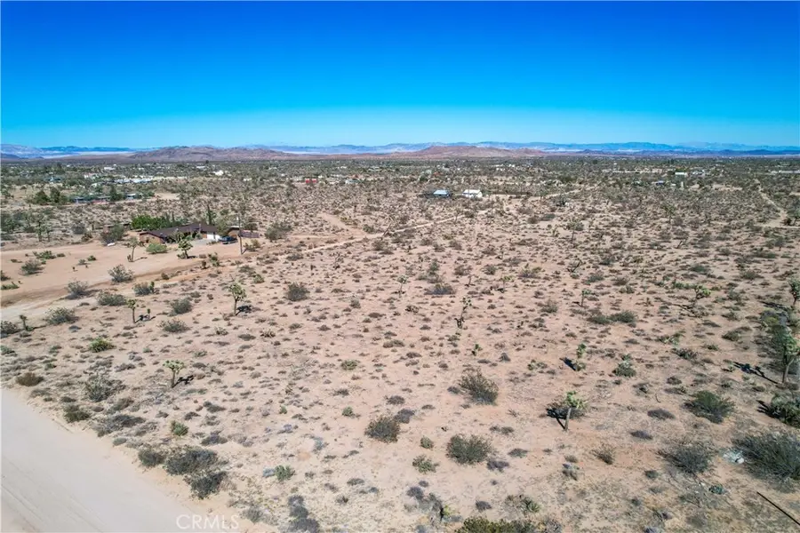 3161 Warren Vista Avenue, Yucca Valley, CA 92284 - #2