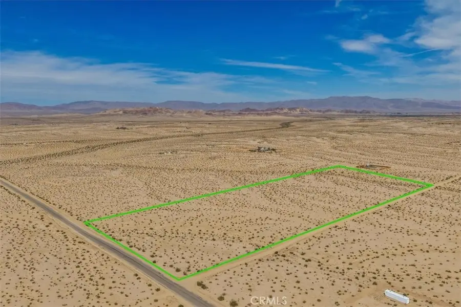 101 Diamond Bar, Twentynine Palms Yucca Valley, CA 92277 - #3