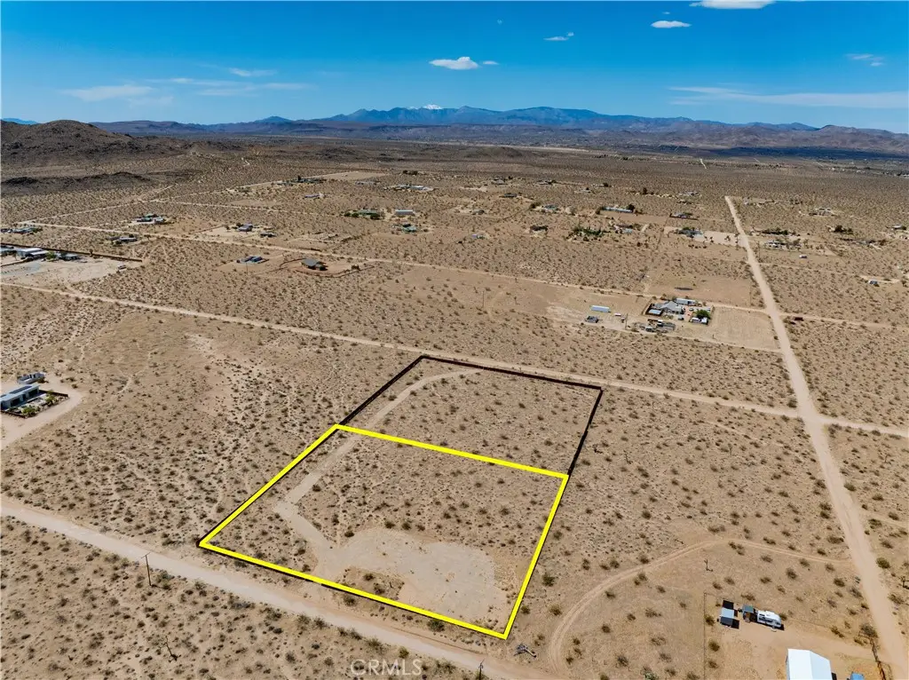 424 Ducor Avenue, Landers, CA 92285 - #1