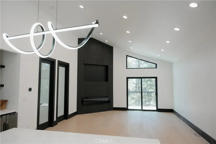 129 Winding, Big Bear City, CA 92314 - #2