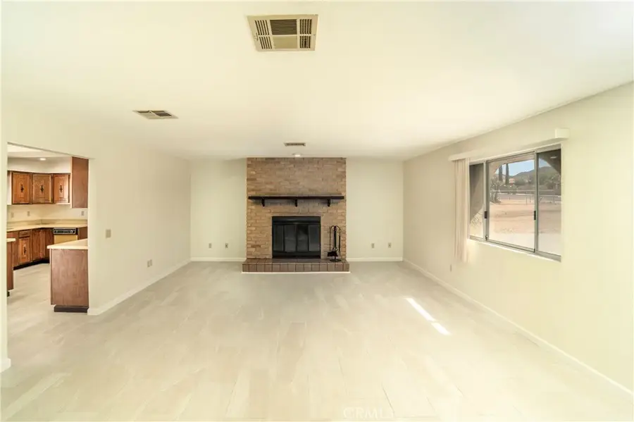 58406 Joshua, Yucca Valley, CA 92284 - #2