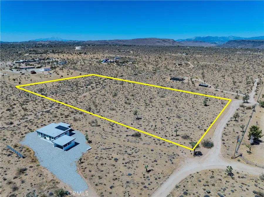 57877 La Crescenta, Yucca Valley, CA 92284 - #2