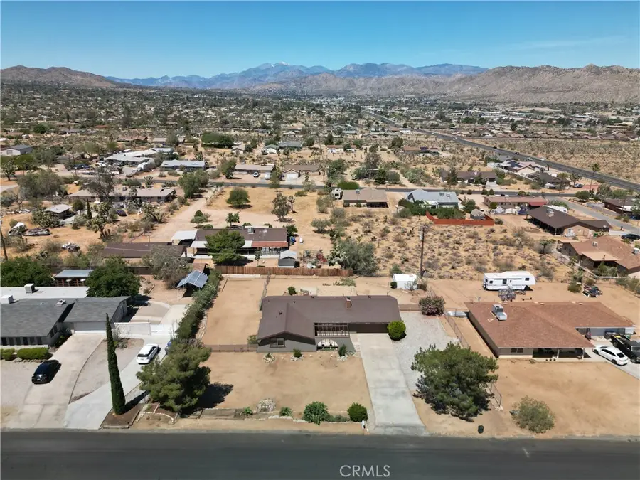 7376 Victoria, Yucca Valley, CA 92284 - #3