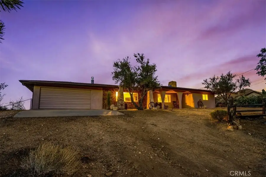 8001 Hammett Road, Yucca Valley, CA 92284 - #2