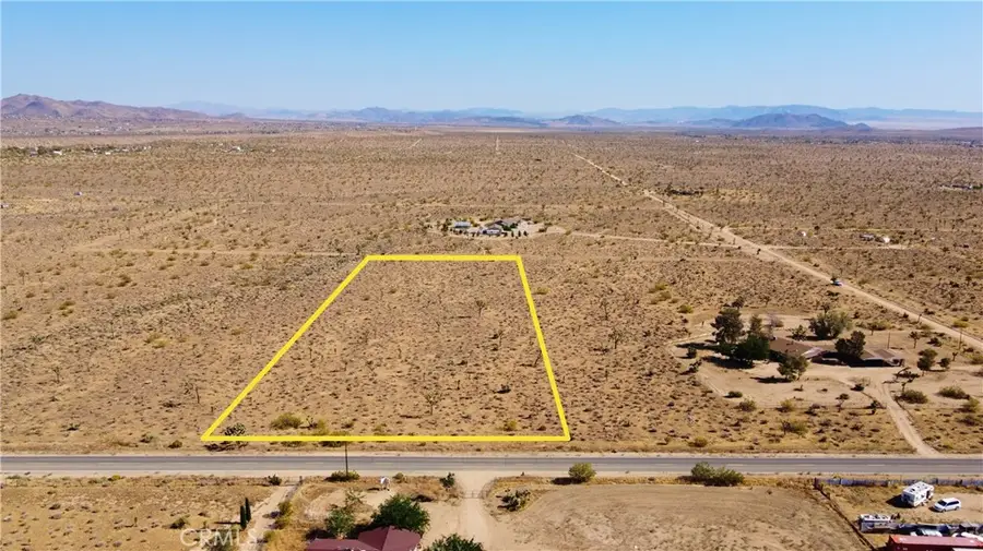 49 Aberdeen, Yucca Valley, CA 92284 - #2