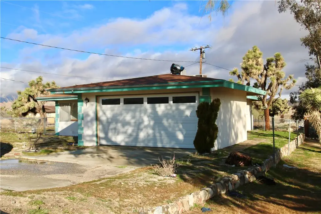 57136 Navajo Trail, Yucca Valley, CA 92284 - #1
