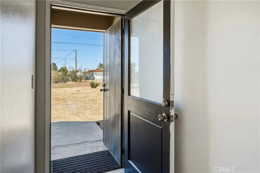 6998 Lennox, Yucca Valley, CA 92284 - #3