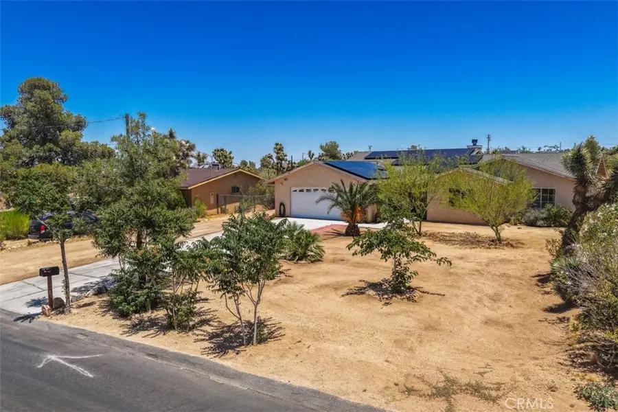 7469 Warren Vista, Yucca Valley, CA 92284 - #2