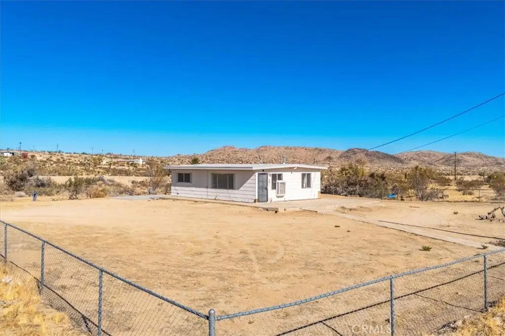 59200 Barron Drive, Yucca Valley, CA 92284 - #1