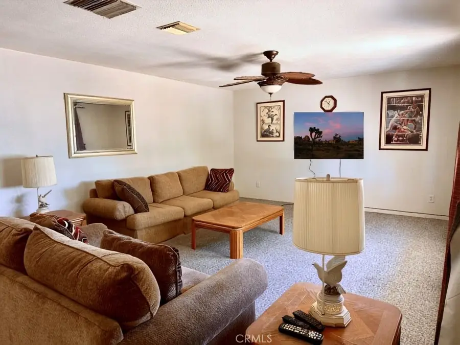 6963 Lennox, Yucca Valley, CA 92284 - #2
