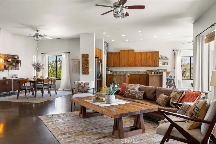 6220 Farrelo, Yucca Valley, CA 92284 - #3